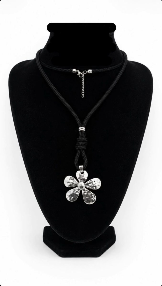 COLLAR AGATHA